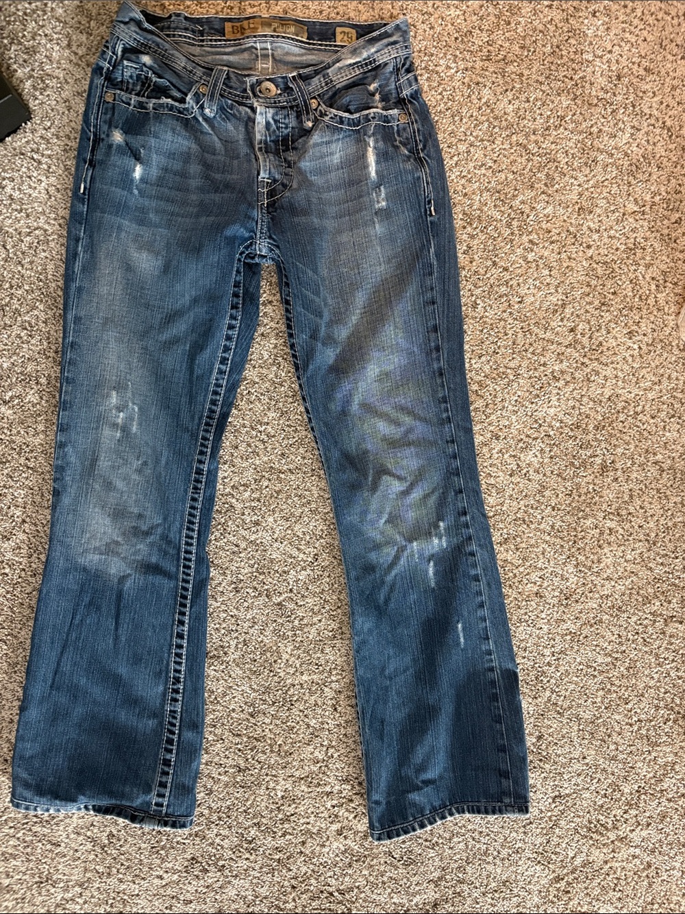 BKE Fulton Women’s Flare Jeans in Distressed Blue